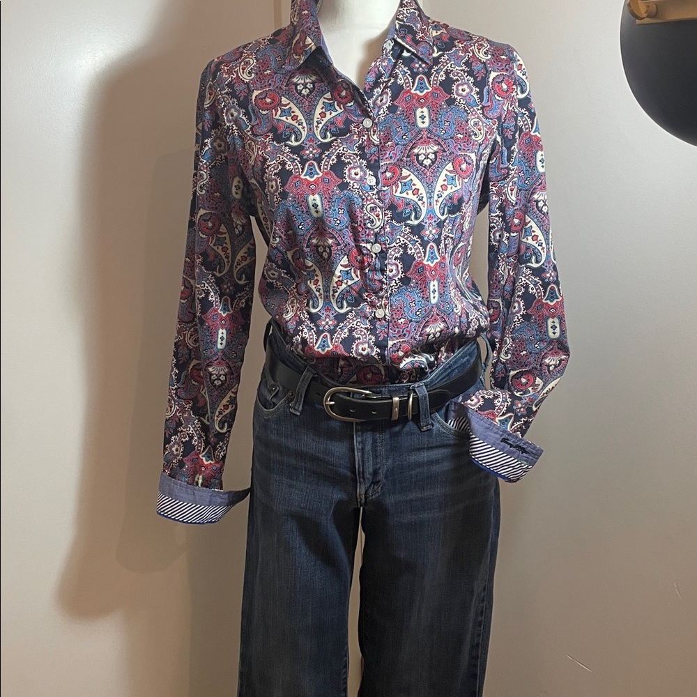 Tommy Hilfiger Paisley Cotton Button Down Shirt. Excellent trim with signature!